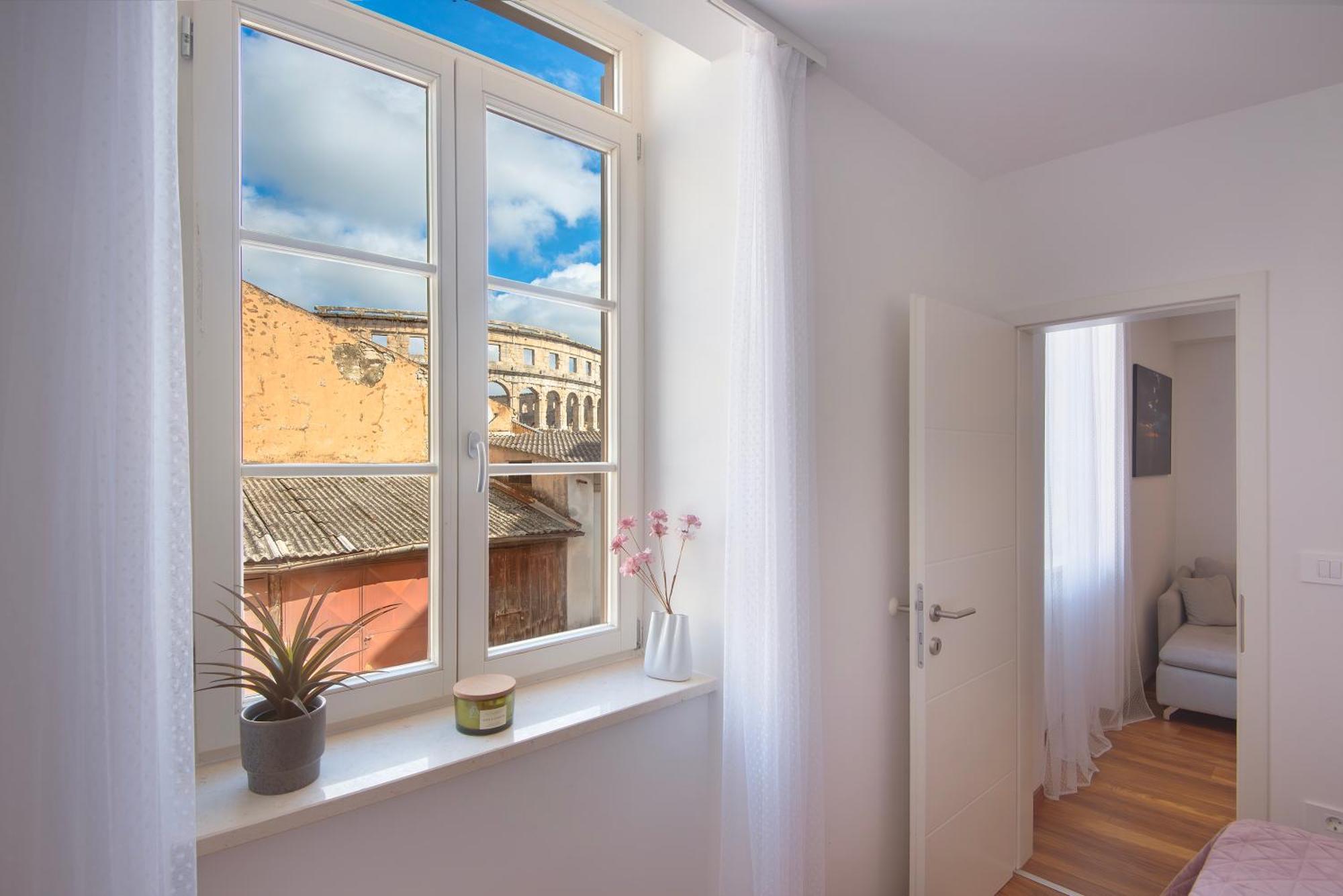 D&A Amphitheatre Premium Apartments With Free Parking Pula Exterior photo
